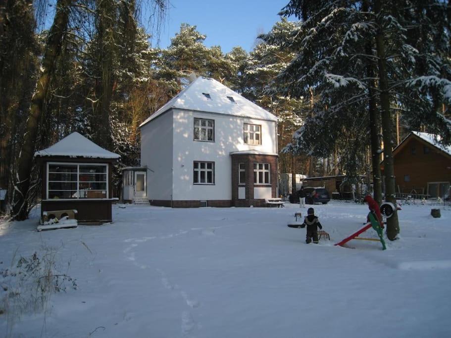 Villa Am See - Naehe Berlin Biesenthal Buitenkant foto